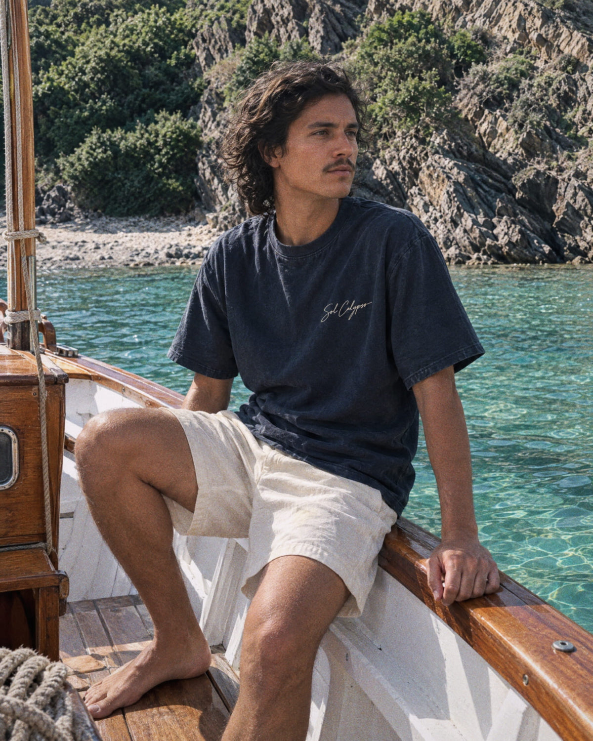Low Tide Tee - Navy
